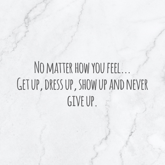 HELLO‼️👠👡🥾👞👟It's a SHOE SALE‼️OK...LET'S GET TO IT....👠👡👟🥾👞 - Picture 4 of 8